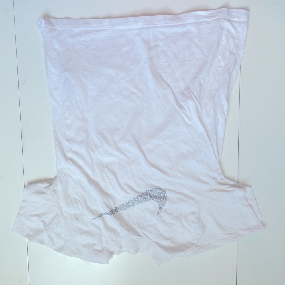 kids nike shirt
